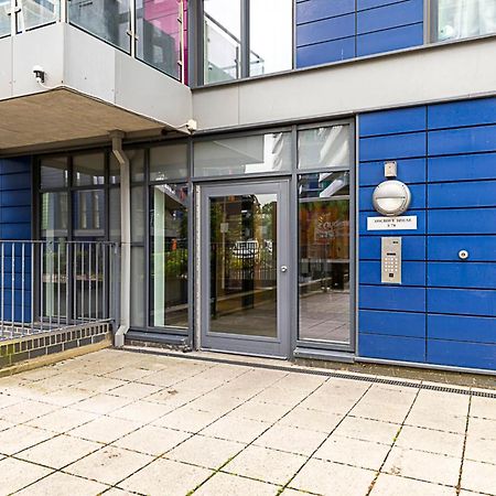 Vibrant London Canal Apartment 外观 照片