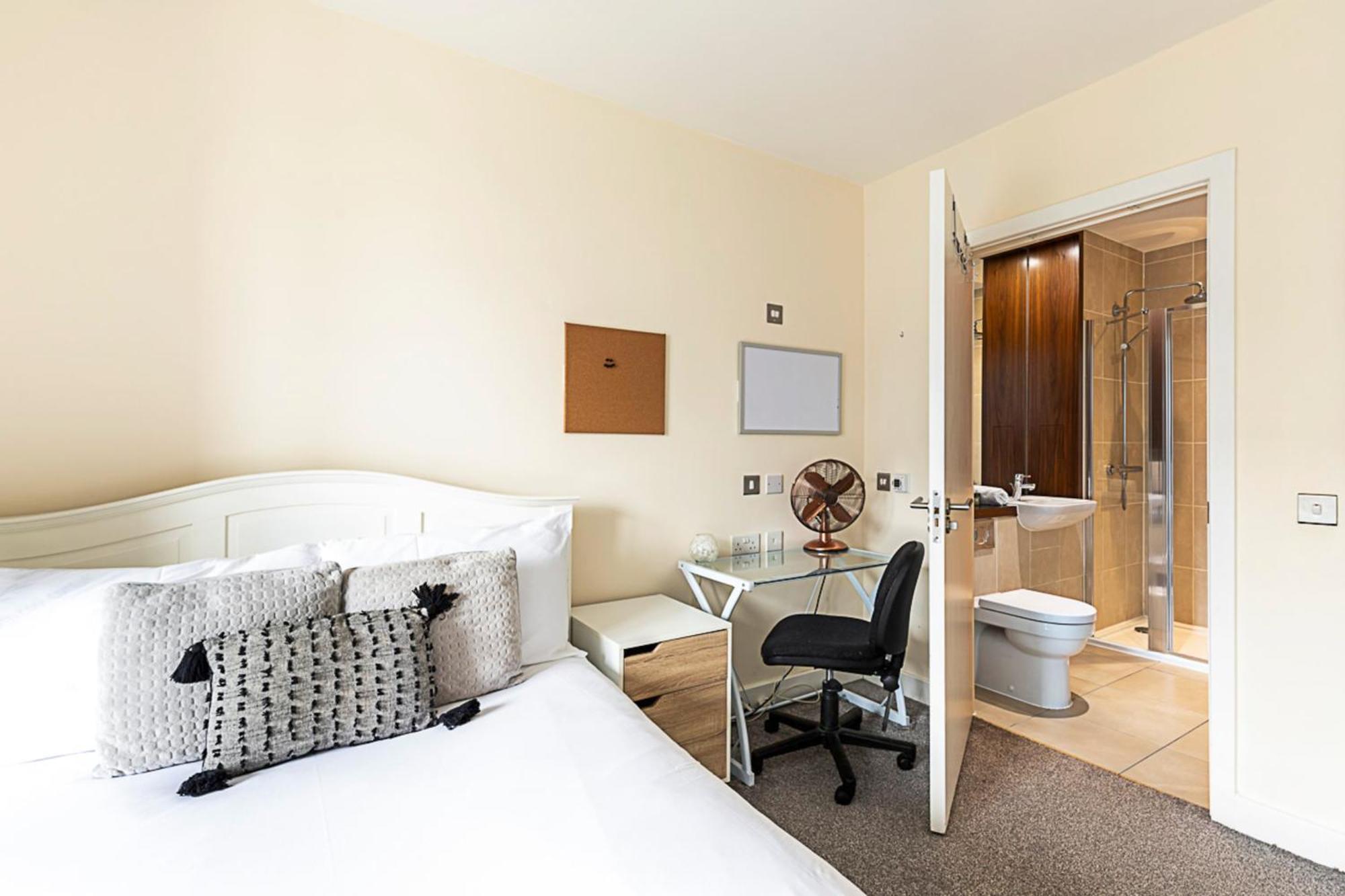 Vibrant London Canal Apartment 外观 照片