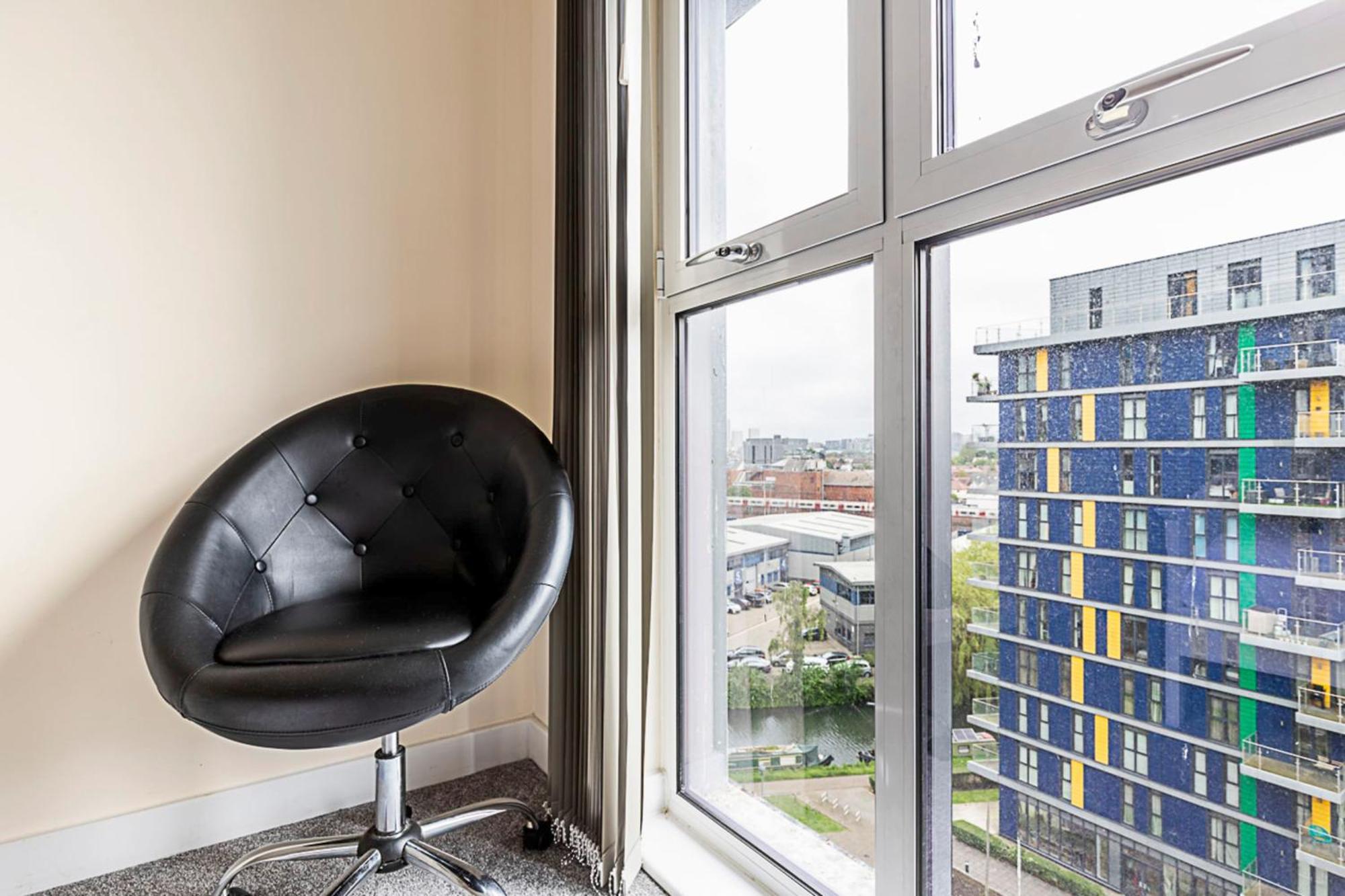 Vibrant London Canal Apartment 外观 照片