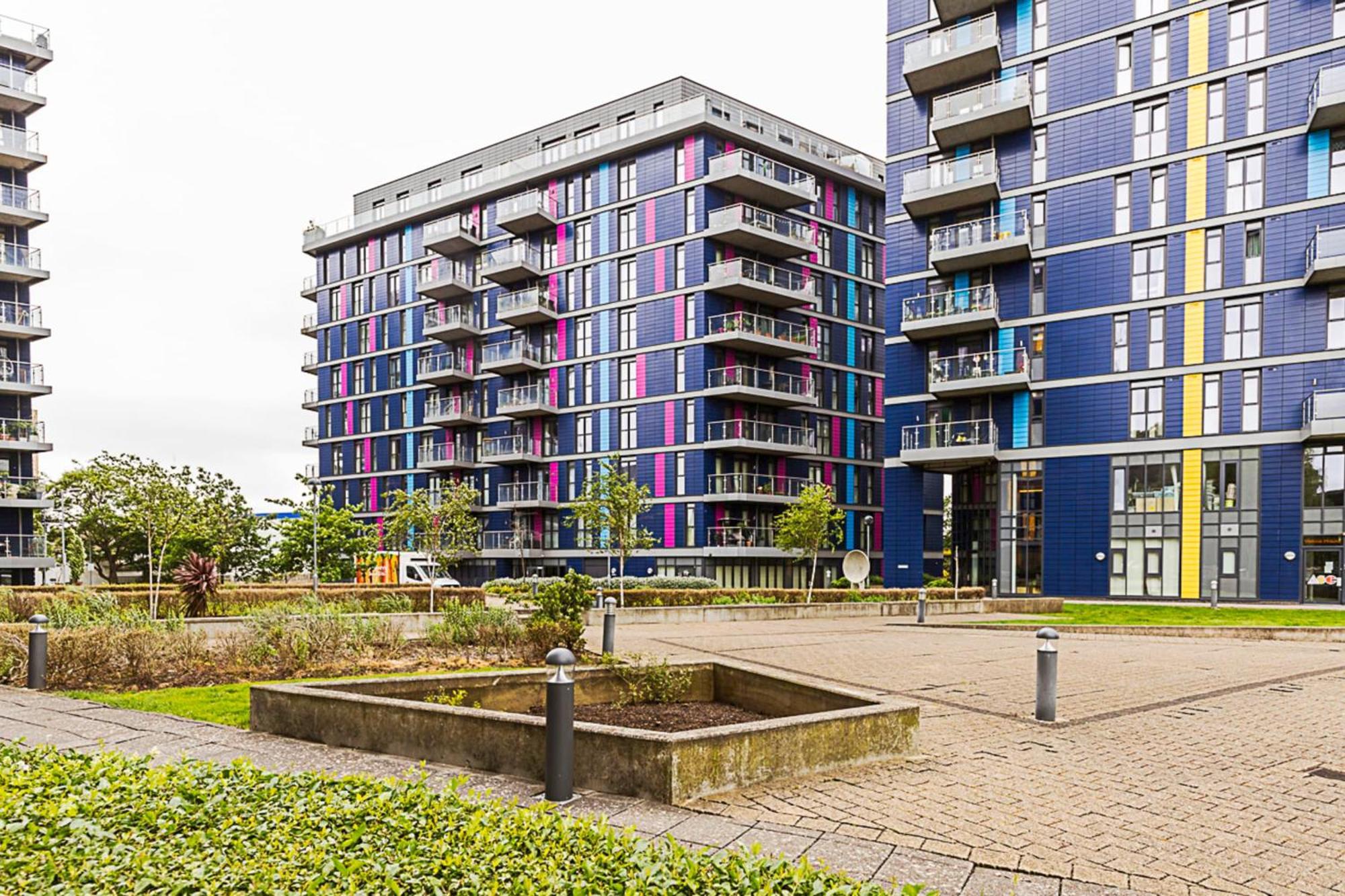 Vibrant London Canal Apartment 外观 照片