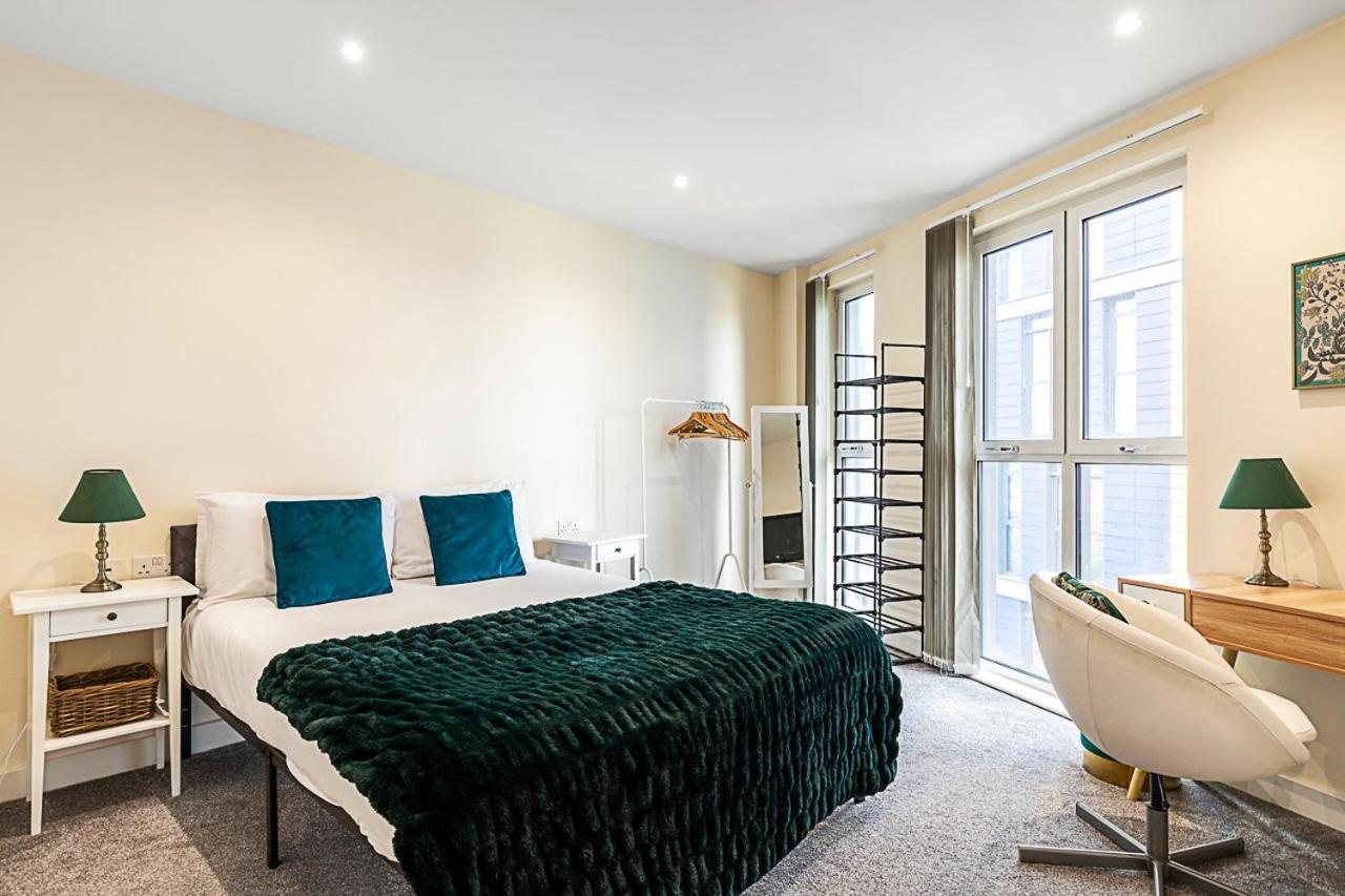 Vibrant London Canal Apartment 外观 照片